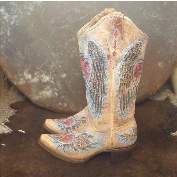 CORRAL Vintage Distressed Wings Hearts & Peace A1976 distressed boots Size 9.5 - Picture 4 of 15